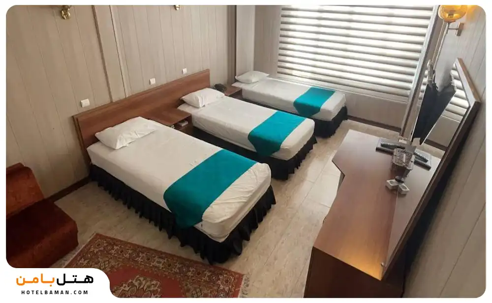 اتاق سه تخته (سینگل) (اقامت با صبحانه)